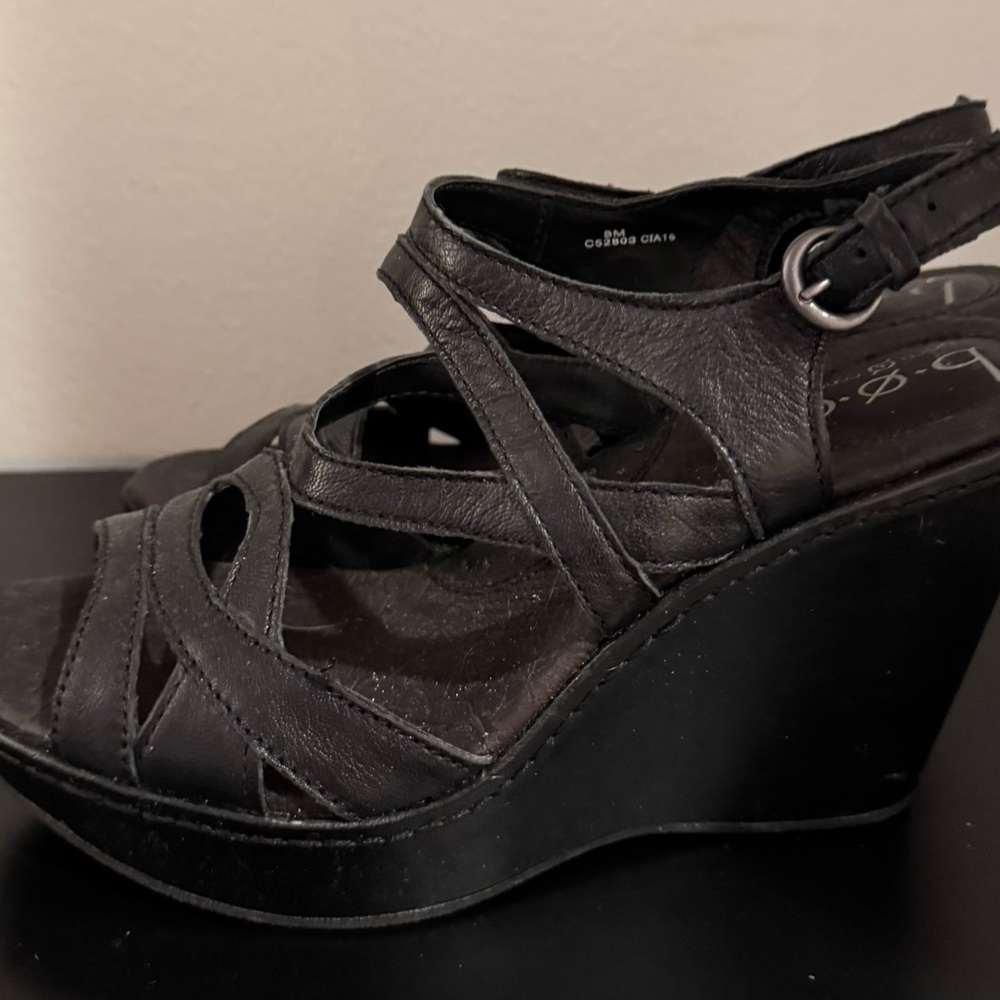 Black wedge sandals by B.O.C. New w/o tag - Picture 4 of 5
